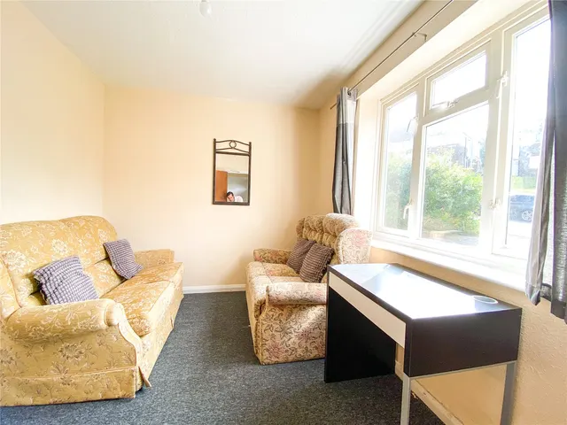 Hillside, Brighton, BN2, photo 3