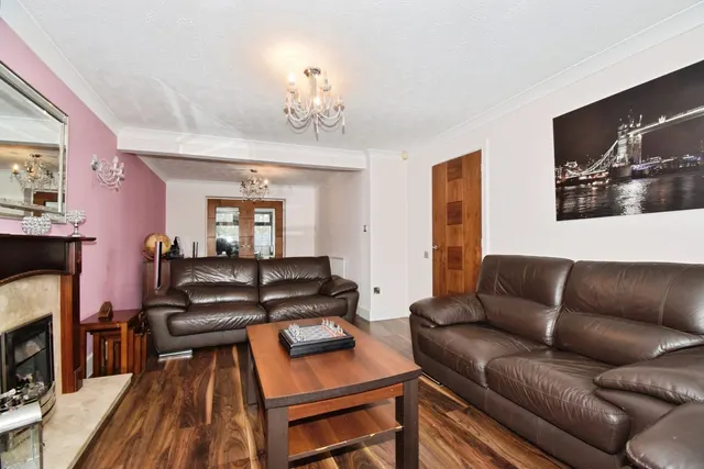 Parkside Close, Leicester, LE4, photo 2