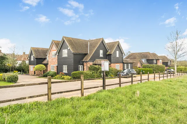 Old Nursery Close, Radlett, WD7, photo 1