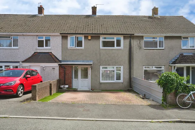 Western Avenue, Chepstow, NP16, photo 1