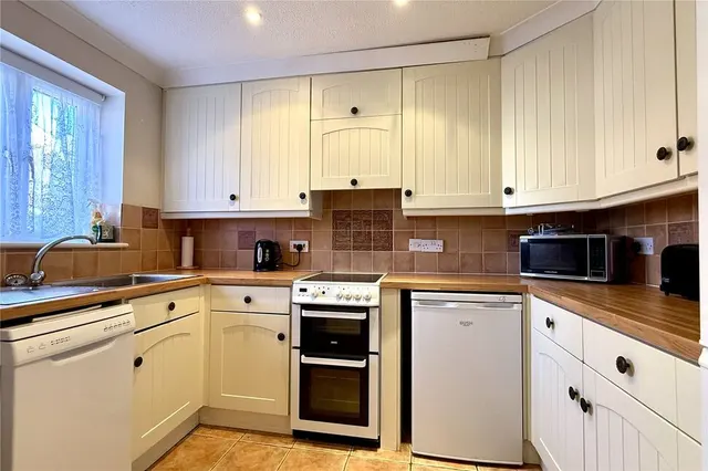 Photo 3 — Chambers Close, Sidmouth, Devon, EX10