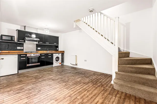 Watkin Road, Leicester, LE2, photo 3