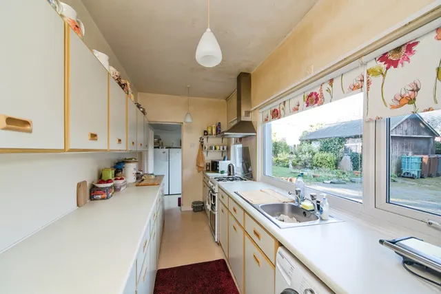 Albert Drive, Deganwy, LL31, photo 3