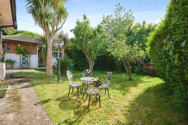 Melville Street, Sandown, PO36, photo 2