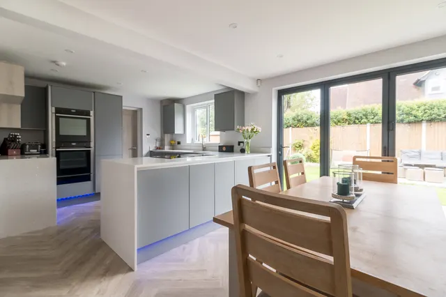 1A Bickerley Road, Ringwood, BH24 1EF, photo 1