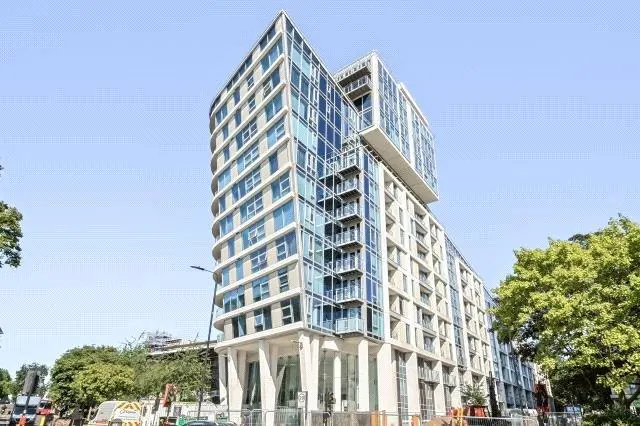 2 bedroom flat, Winchester Road, London, NW3