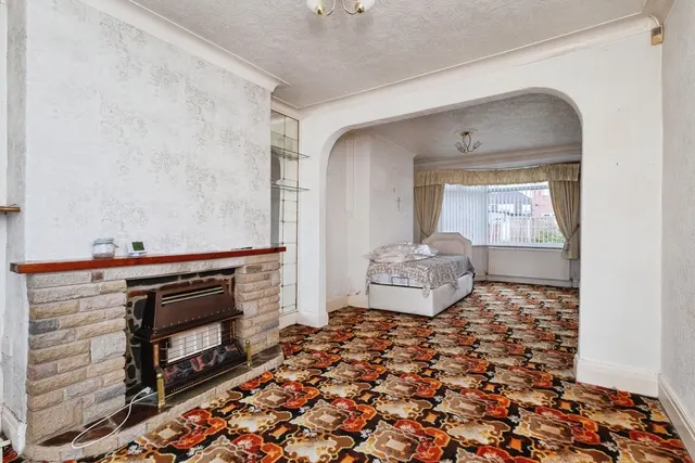Circular Road, Denton, M34, photo 2
