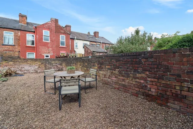 Photo 2 — Queens Road, Highfield, Sheffield