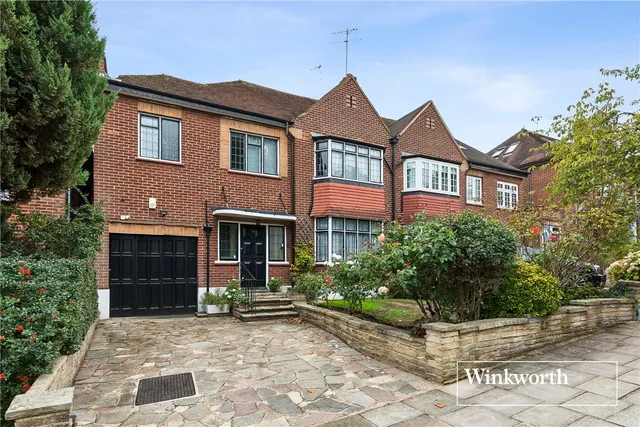 Arden Road, Finchley, London, N3, photo 1