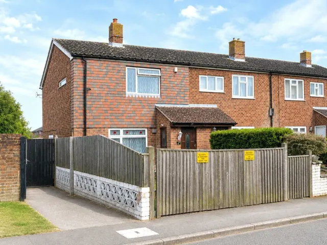 St. Marys Avenue, Hailsham, East Sussex, BN27, photo 1