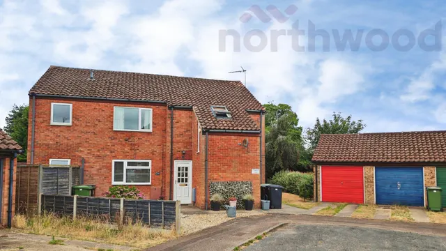 Chestnut Close, Costessey, NR5, photo 1