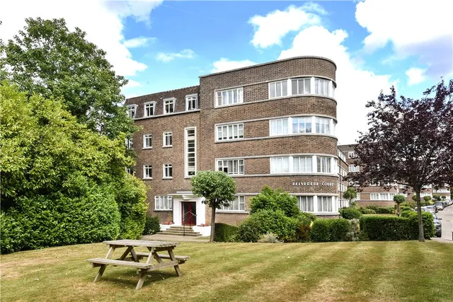 Lyttelton Road, London, N2 0, photo 1