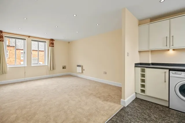 Bridge Court, Banbury, OX16, photo 3