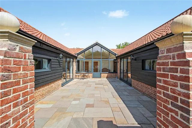Abbey Road, Flixton, NR35, photo 1