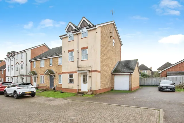 Lomond Way, Stevenage, SG1, photo 1