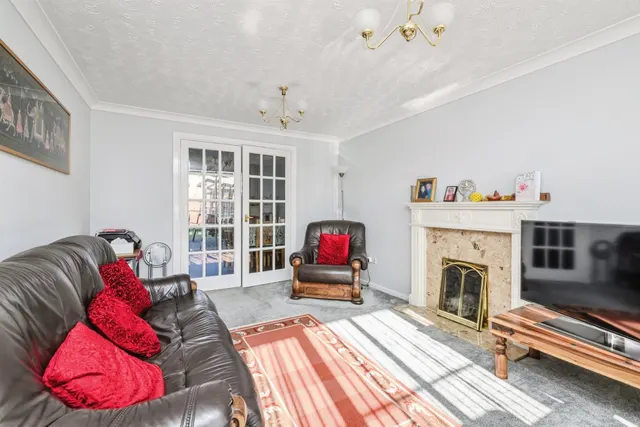 Kilverstone Peterborough, PE4, photo 2