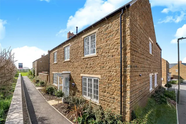 Hook Norton Road, Sibford Ferris, OX15, photo 1