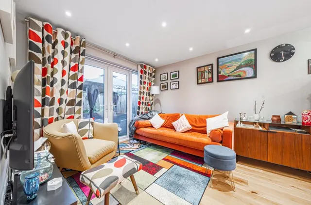 Photo 2 — Bedford Road, 40a Bedford Road Sidcup Sidcup, SIDCUP, Kent, DA157JP