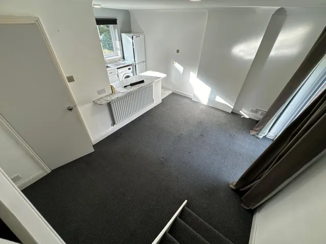 Mallard Close, Northampton, NN4, photo 2