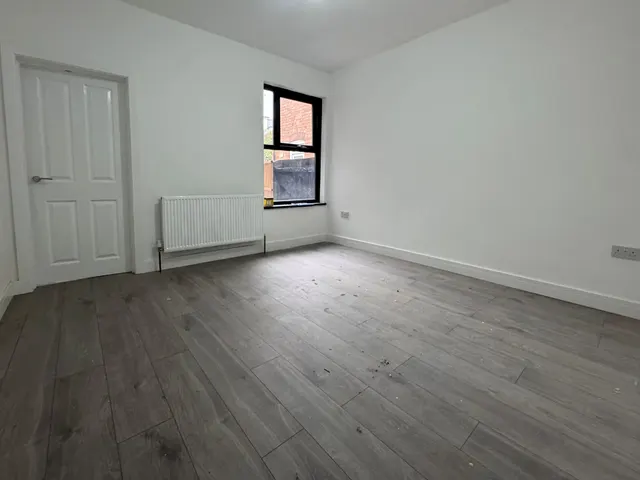 Stone Hill Road, Derby, DE23, photo 2