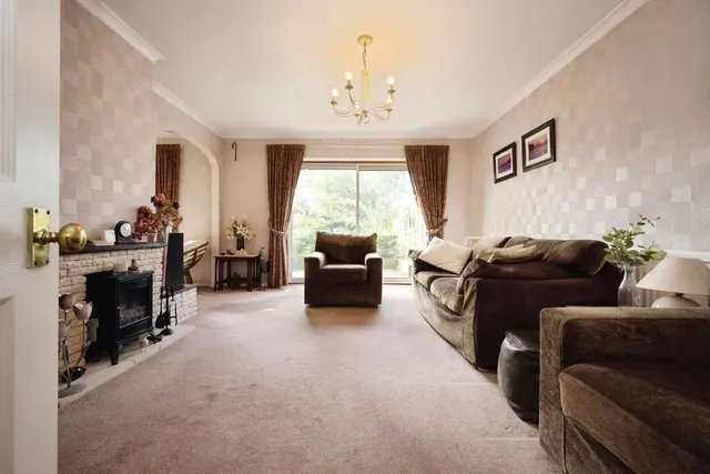 Photo 2 — Whitworth Way, Wilstead, Bedford, Bedfordshire, MK45