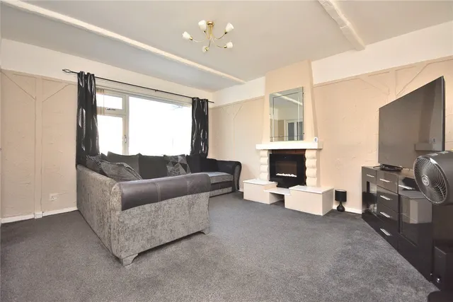 Ash Tree View, Leeds, LS14, photo 2