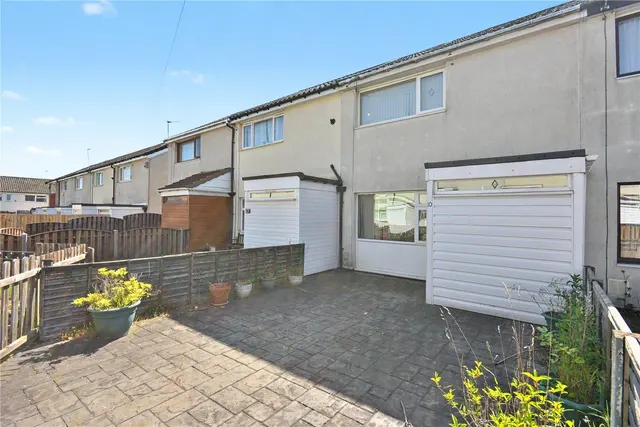 Ash Tree View, Leeds, LS14, photo 1
