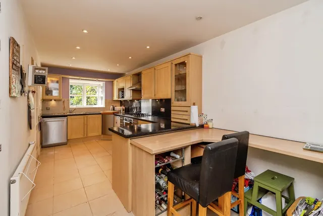 Cannock Road, Burntwood, WS7, photo 3