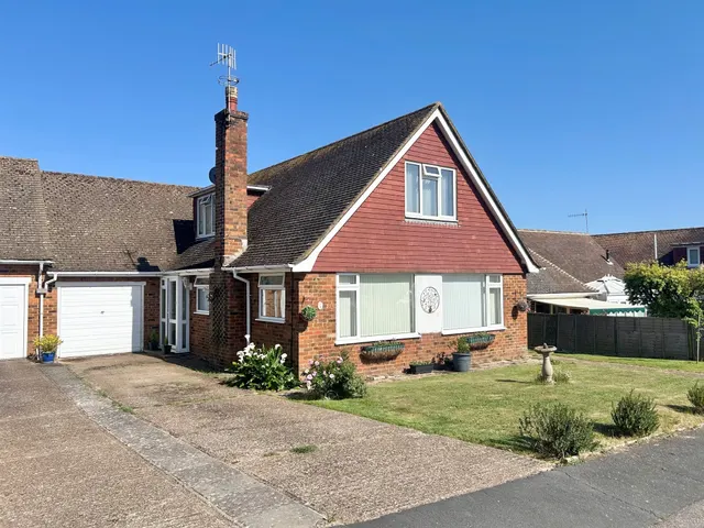 Alfriston Close, Bexhill-On-Sea, photo 1