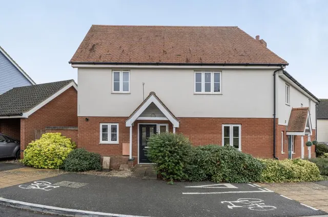 2 bedroom house, Greenfinch Close, Stowmarket, IP14