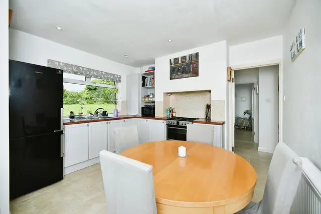 Rodmell Avenue, Saltdean, BN2, photo 2