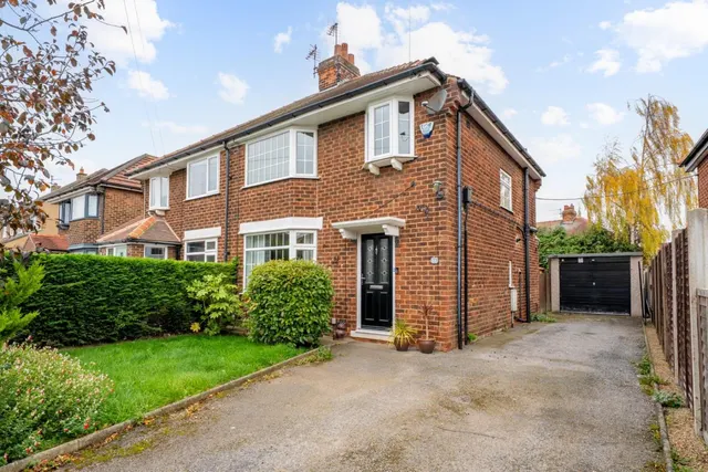 Marlborough Drive, Tadcaster, LS24, photo 1
