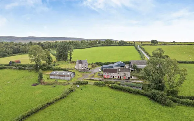 Ffairfach, Near Llandeilo, Carmarthenshire, SA19 6RF, photo 1