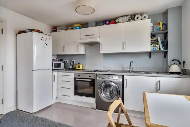 Norton Farm Road, Bristol, BS10, photo 1