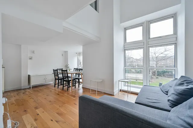 Flat 94 Building 22, Cadogan Road, photo 1