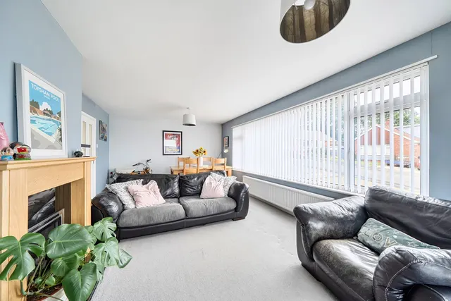 Broadparks Close, Exeter, EX4, photo 2