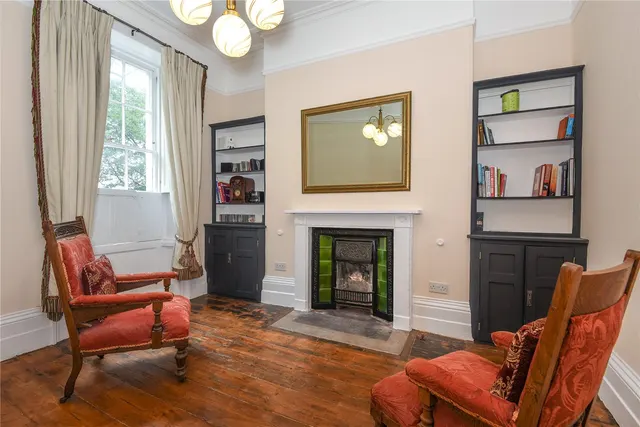 Naval Terrace, Sheerness, ME12, photo 1