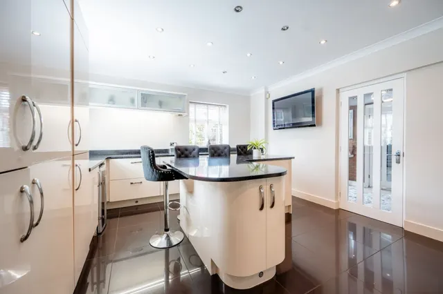 Elmers Green, Skelmersdale, WN8, photo 2