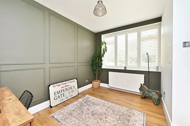 Photo 2 — Southwood Road, Farnborough, GU14 0JH