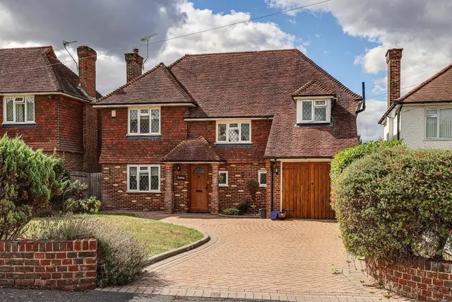 Ewhurst Avenue, Sanderstead, photo 1