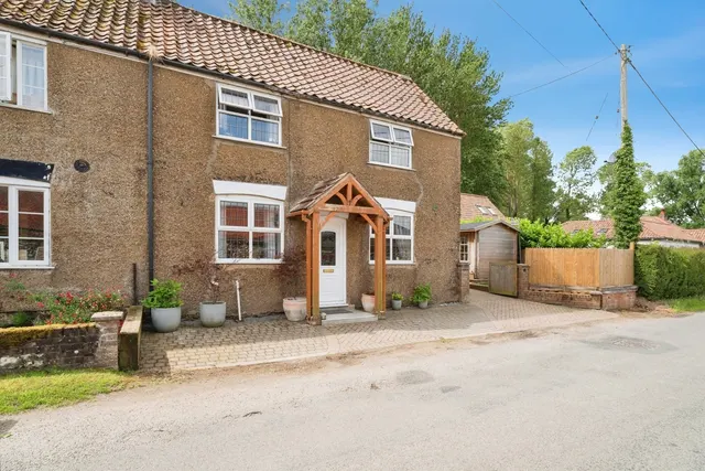 Weasenham Road, Great Massingham, King's Lynn, Norfolk, PE32, photo 1