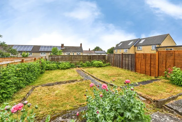 Court Orchard, Bratton, BA13, photo 2
