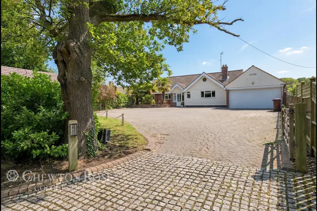 Moor Hall Lane, Danbury, photo 2