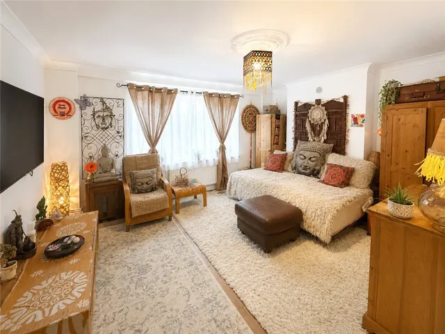 Warminster Road, LONDON, London, SE25, photo 1
