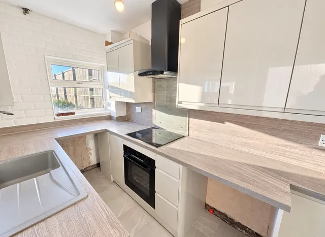 Orchard Street, Ilkeston, DE7, photo 2