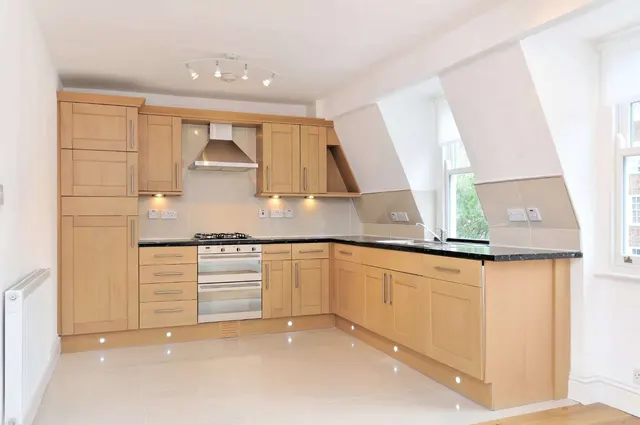 Photo 2 — Glenilla Road, Belsize Park, London, NW3 4AJ