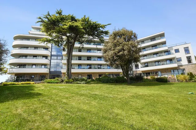 Churchfield Road, Poole, BH15, photo 1