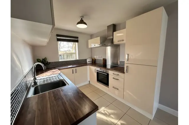 Bunkers Hill Road, Hull, HU4, photo 2