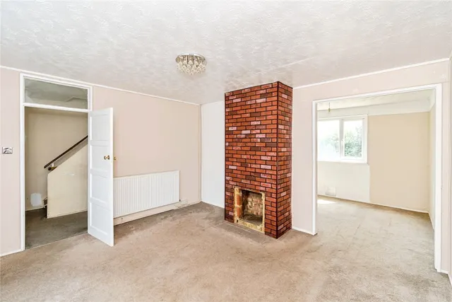 Elgar Road, Southampton, SO19, photo 3