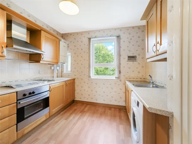 Photo 3 — Warriston Street, Carntyne, Glasgow, G33